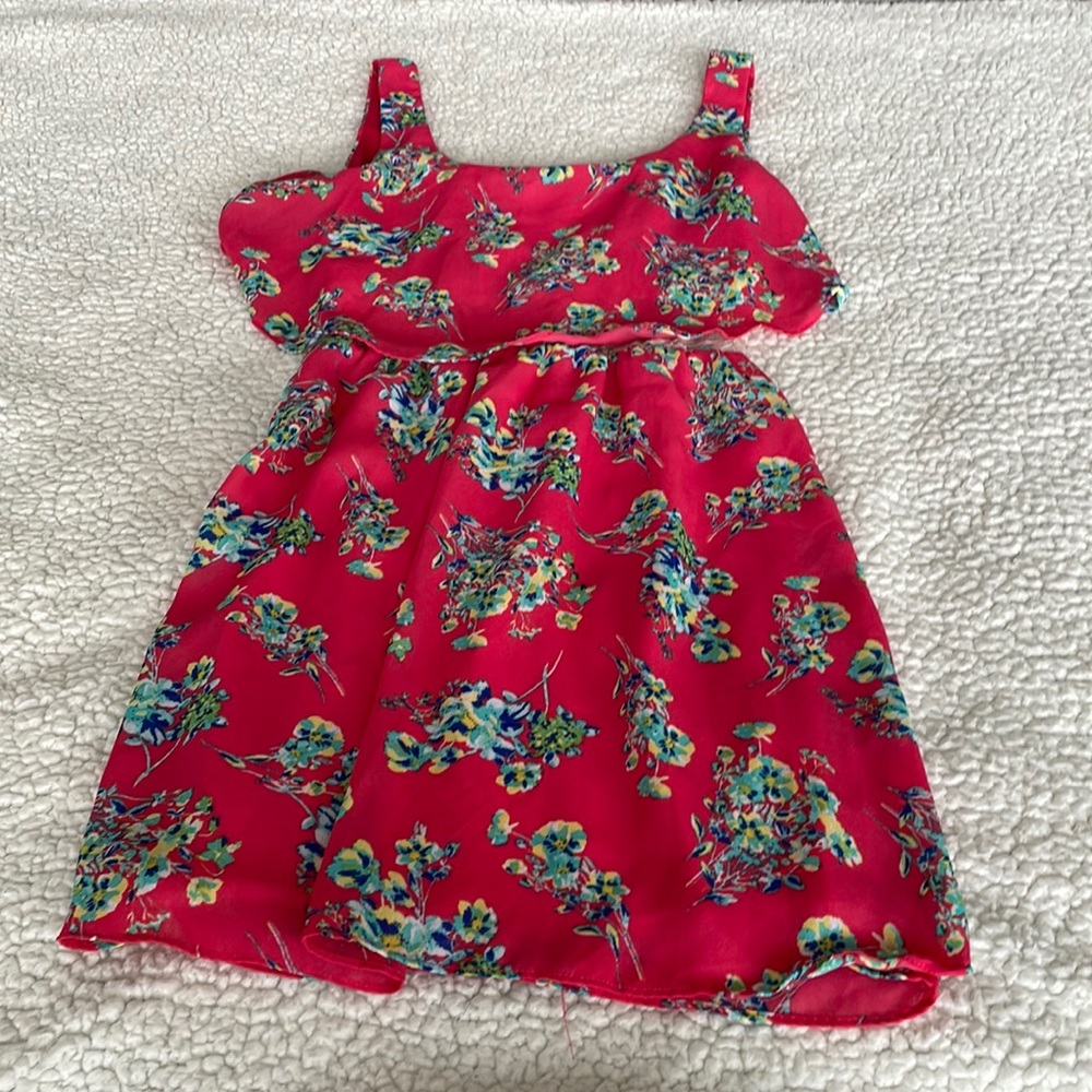Three Dresses - Picture 2 of 7